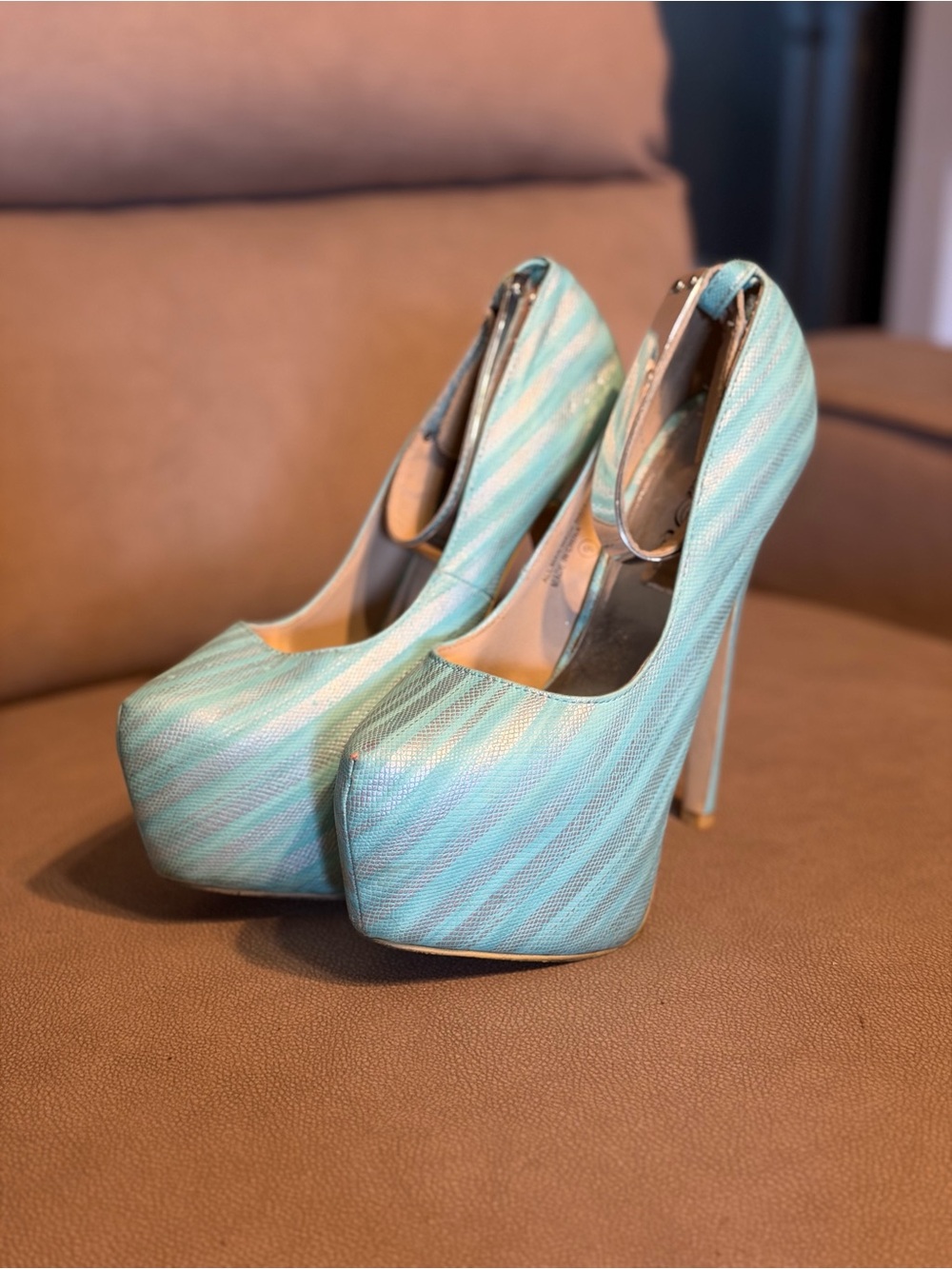 Wild Rose Mint Striped Platform Pumps